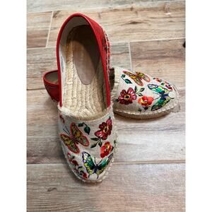 NWOT, Johnny was size 8 shoes